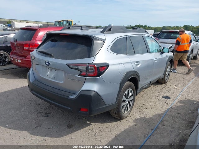 4S4BTAFC8R3171383 Subaru Outback Premium