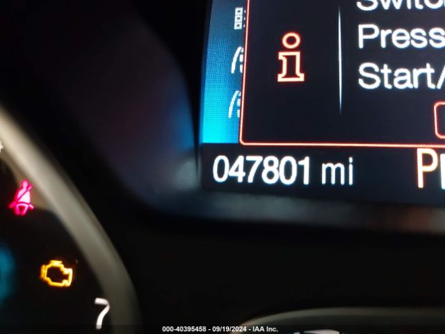 1FMCU9J90JUD60524 Ford Escape Titanium