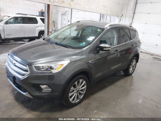 1FMCU9J90JUD60524 Ford Escape Titanium
