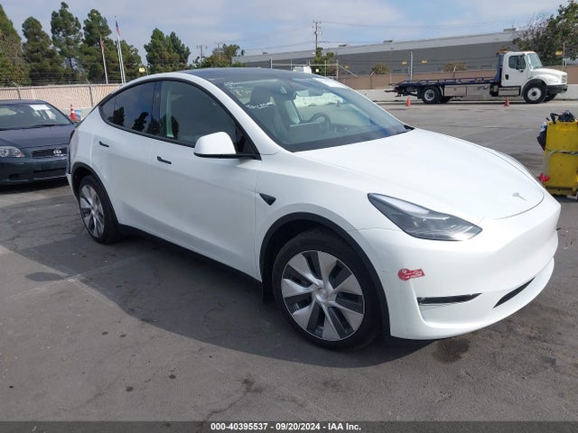 2023 TESLA MODEL Y 7SAYGAEE8PF812623 Photo 0