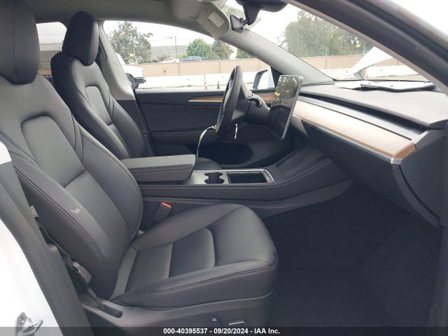 2023 TESLA MODEL Y 7SAYGAEE8PF812623 Photo 4
