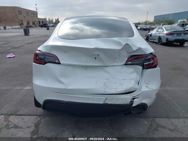 2023 TESLA MODEL Y 7SAYGAEE8PF812623 Photo 5
