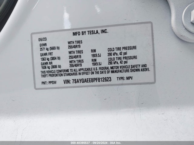 2023 TESLA MODEL Y 7SAYGAEE8PF812623 Photo 8