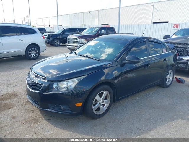 Chevrolet Cruze 1lt Auto 2014 1G1PC5SB2E7205294 Image 2