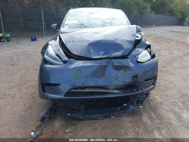 7SAYGDEF2NF549262 Tesla Model Y Performance Dual Motor All-wheel Drive