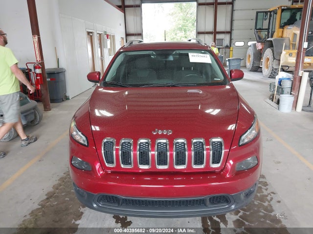 1C4PJMCS1HW530633 Jeep Cherokee Latitude 4x4