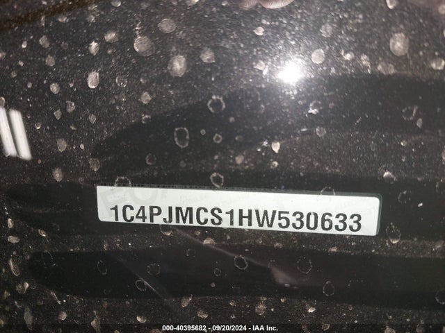 1C4PJMCS1HW530633 Jeep Cherokee Latitude 4x4