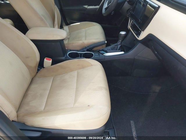 Toyota COROLLA LE 2018 2T1BURHE6JC099478 Image 5