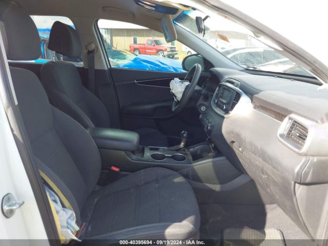 5XYPG4A53HG297461 KIA Sorento 3.3l Lx