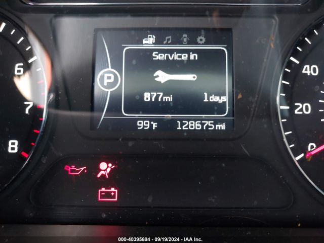 5XYPG4A53HG297461 KIA Sorento 3.3l Lx