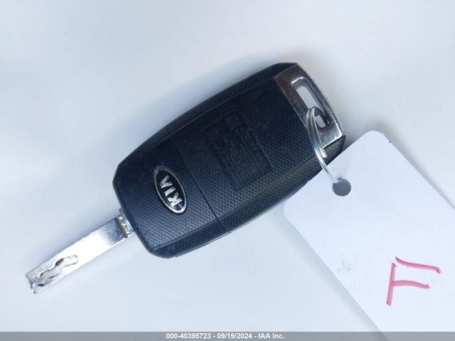 5XXGT4L30LG401117 KIA Optima Lx