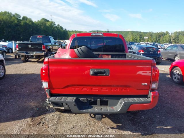 3TMAZ5CN3JM066247 Toyota Tacoma Trd Sport