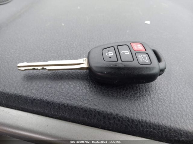 2T3RFREV0GW479928 Toyota Rav4 Xle