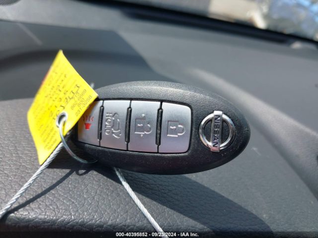 5N1AT2MT5FC792175 Nissan ROGUE SV