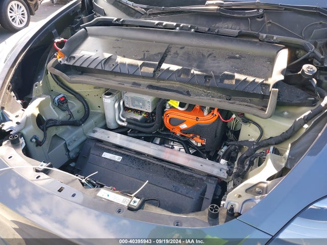 2023 TESLA MODEL Y 7SAYGDEE8PF920614 Photo 9