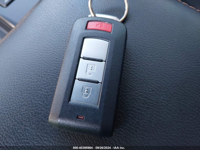 JA4AT5AA0KZ052429 Mitsubishi Eclipse Cross Sel