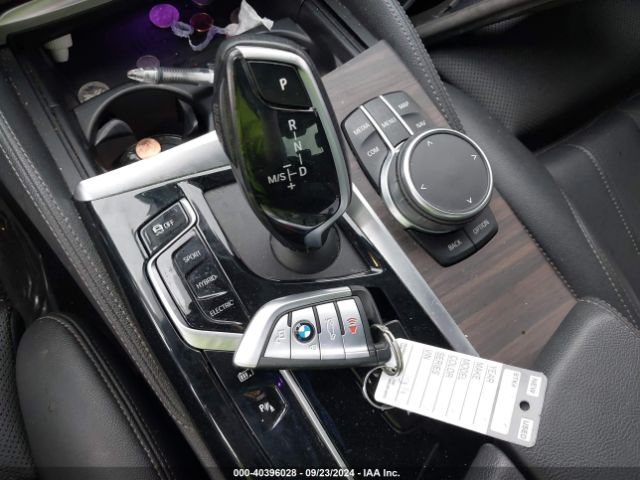 WBA13AG09MCF53628 BMW 530e
