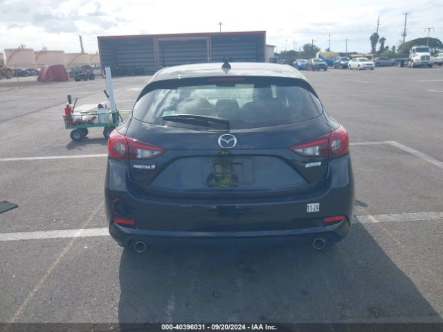 3MZBN1L30JM223415 Mazda Mazda3 Touring