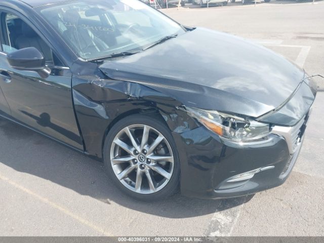 3MZBN1L30JM223415 Mazda Mazda3 Touring