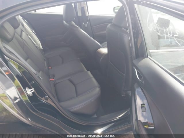 3MZBN1L30JM223415 Mazda Mazda3 Touring