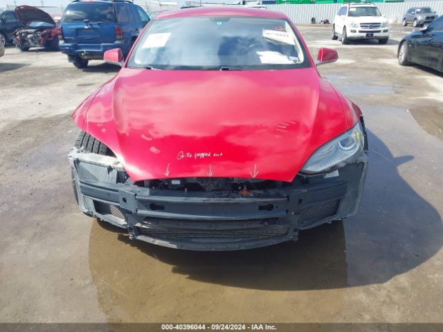 5YJSA1H18EFP42406 Tesla Model S P85
