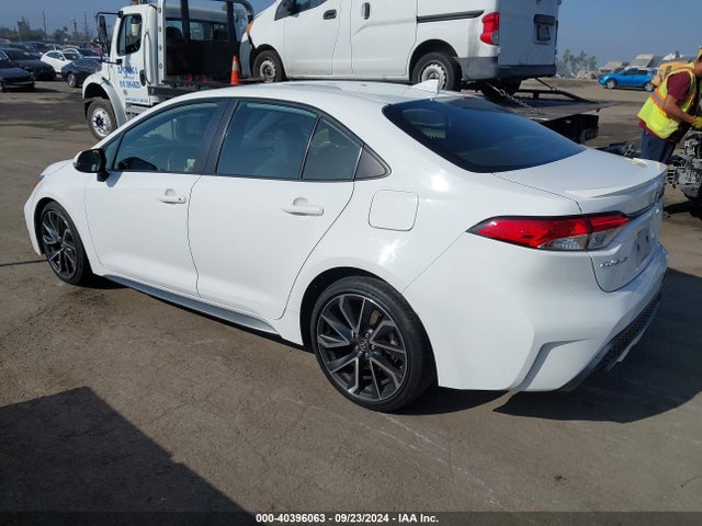 Toyota COROLLA SE 2022 JTDS4MCE9NJ088883 Image 3