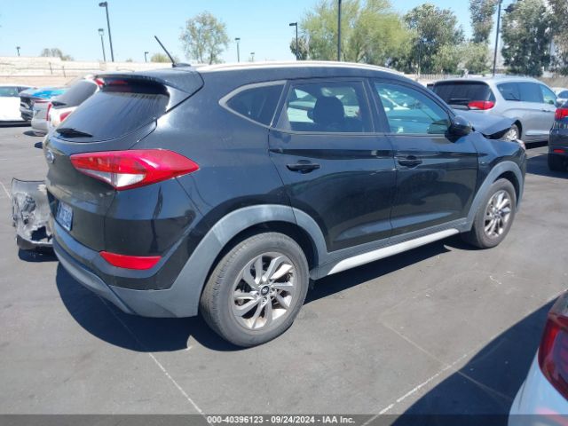 KM8J33A46HU442036 Hyundai TUCSON SE