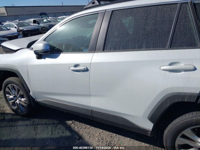 2T3C1RFV6PW287500 Toyota Rav4 Xle Premium