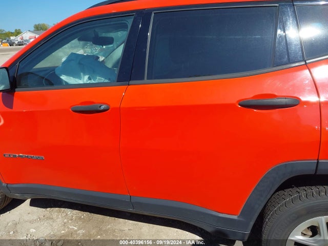 3C4NJCAB2JT227232 Jeep Compass Sport Fwd