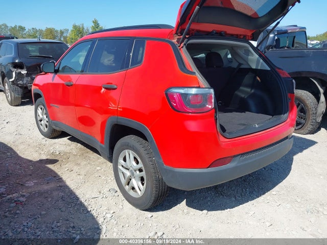 3C4NJCAB2JT227232 Jeep Compass Sport Fwd