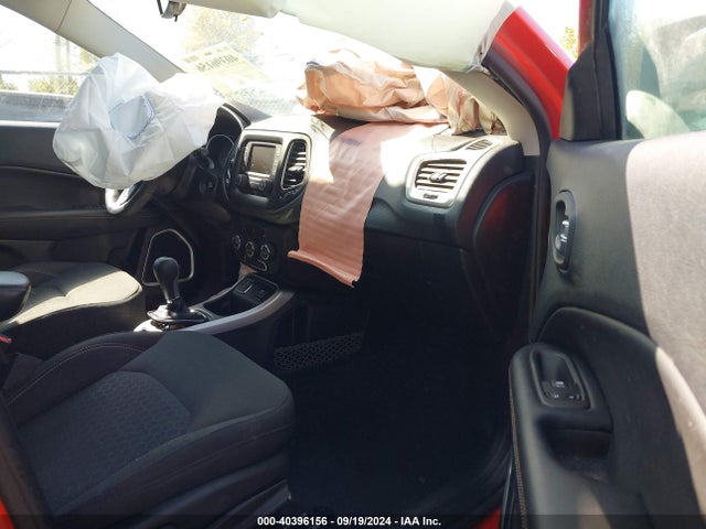 3C4NJCAB2JT227232 Jeep Compass Sport Fwd