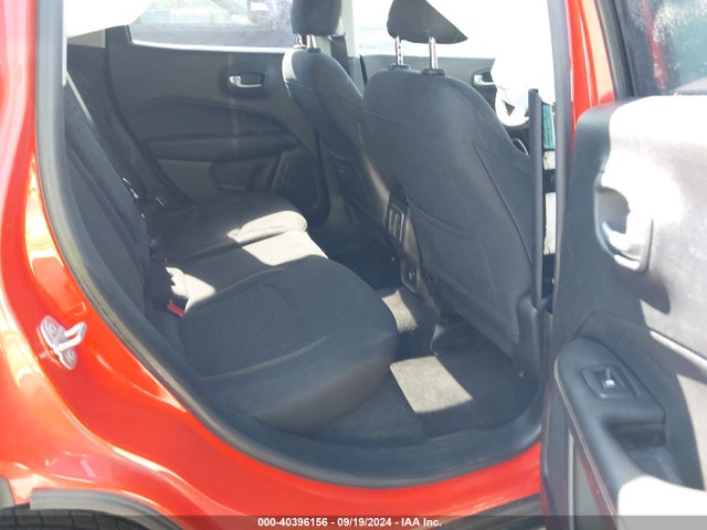 3C4NJCAB2JT227232 Jeep Compass Sport Fwd