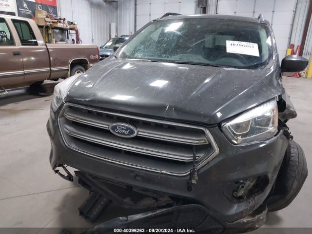 1FMCU9G93HUE36500 Ford ESCAPE SE