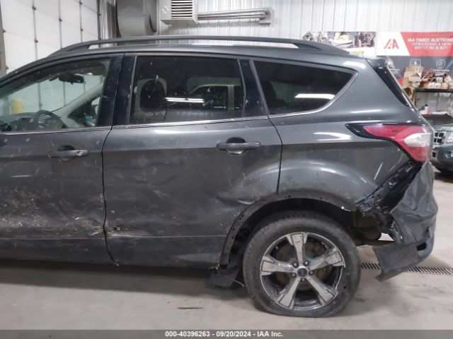 1FMCU9G93HUE36500 Ford ESCAPE SE