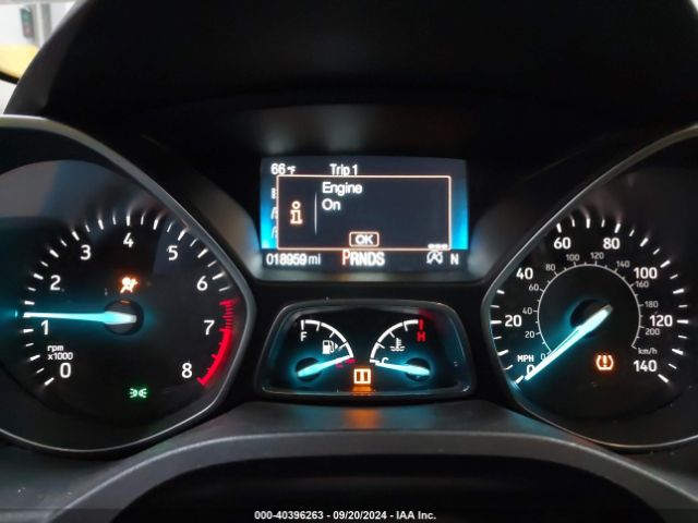 1FMCU9G93HUE36500 Ford ESCAPE SE