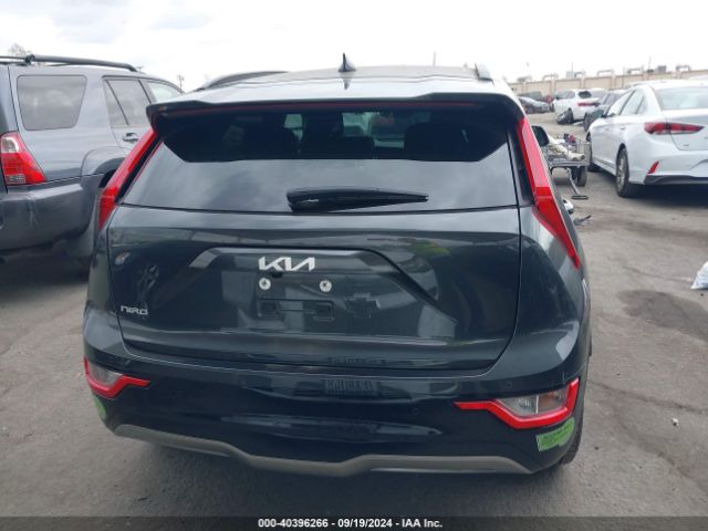 KNDCR3L14P5015963 KIA Niro Ev Wind