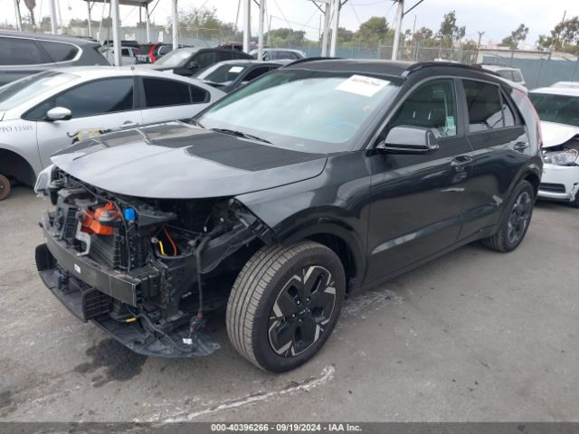 KNDCR3L14P5015963 KIA Niro Ev Wind