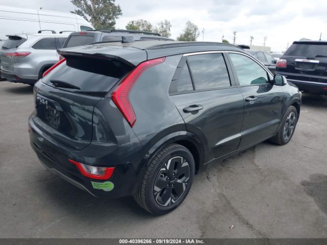 KNDCR3L14P5015963 KIA Niro Ev Wind