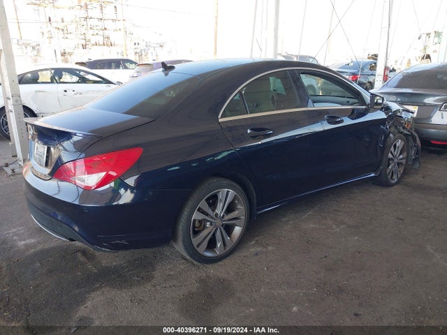 Mercedes-Benz CLA 250 2017 WDDSJ4EB5HN449573 Image 4