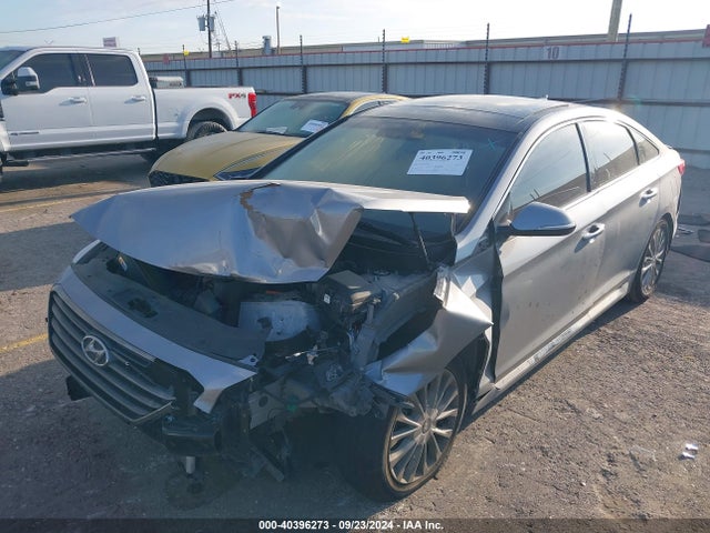 Hyundai Sonata Limited 2015 5NPE34AF5FH052615 Image 2