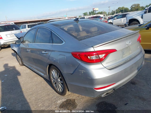 Hyundai Sonata Limited 2015 5NPE34AF5FH052615 Image 3