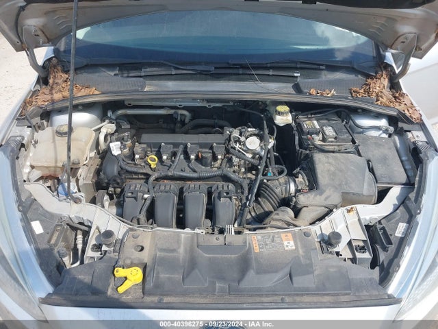 Ford FOCUS S 2017 1FADP3E27HL212726 Image 10