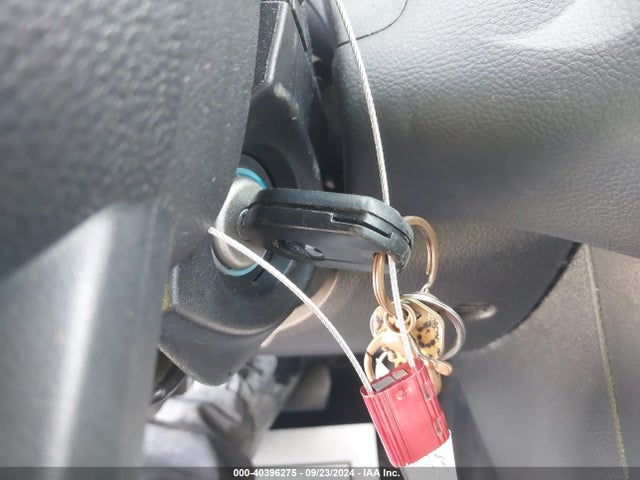 Ford FOCUS S 2017 1FADP3E27HL212726 Image 11