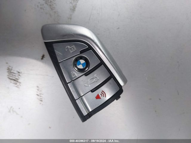 WBAJA9C5XKB392843 BMW 530e Iperformance