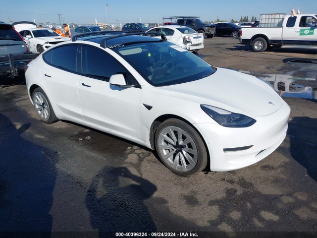2021 TESLA MODEL 3 5YJ3E1EB9MF936818 Photo 0