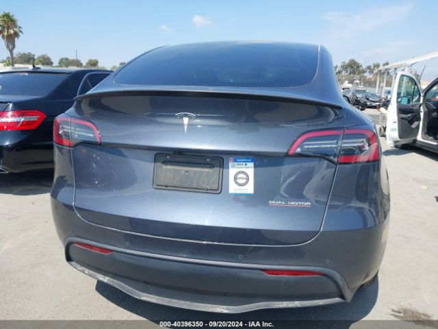 7SAYGDEF9NF484703 Tesla Model Y Performance Dual Motor All-wheel Drive