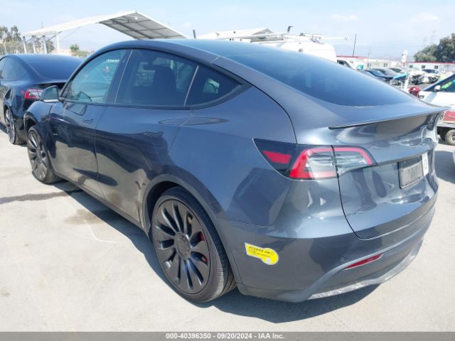 7SAYGDEF9NF484703 Tesla Model Y Performance Dual Motor All-wheel Drive