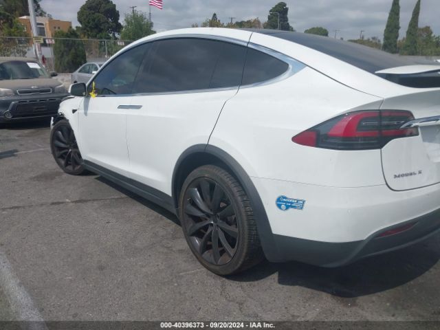 5YJXCBE29HF038206 Tesla Model X 100d/75d/90d