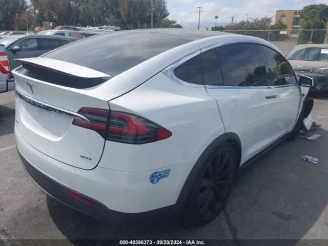 5YJXCBE29HF038206 Tesla Model X 100d/75d/90d