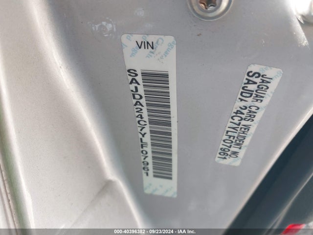 2000 JAGUAR XJ8 SAJDA24C7YLF07961 Photo 8